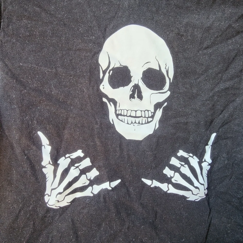 Shein Black Cropped Long Sleeve Skeleton Skull Graphic Top Girl's 11-12Y Spooky
